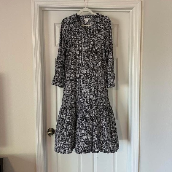 H&M Dresses & Skirts - H&M || Floral midi dress